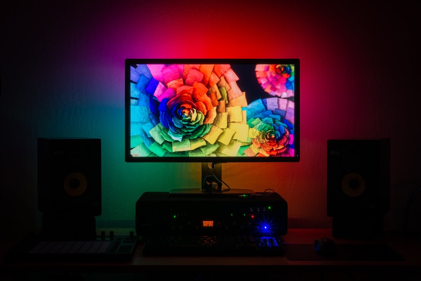 Monitor bias lighting