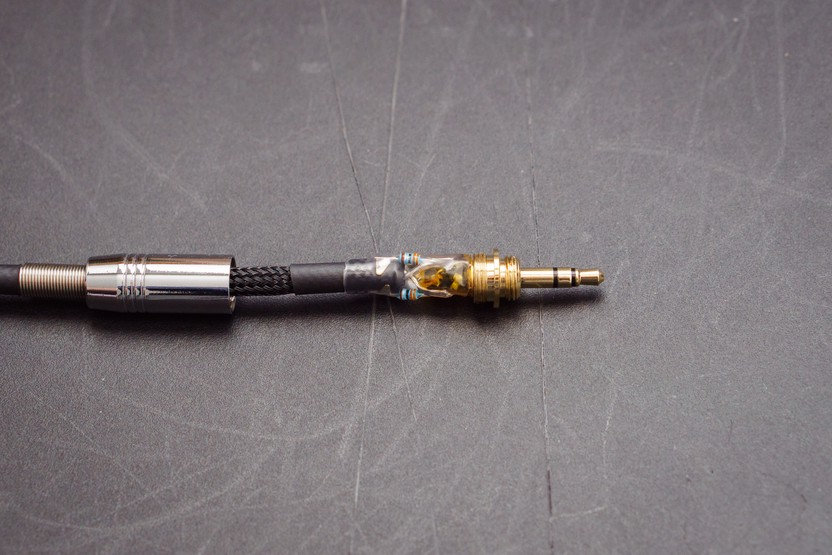 Inside finished plug with heatshrink